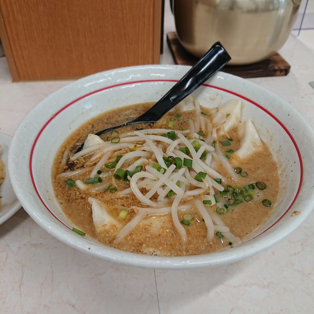 香蘭のスープ餃子